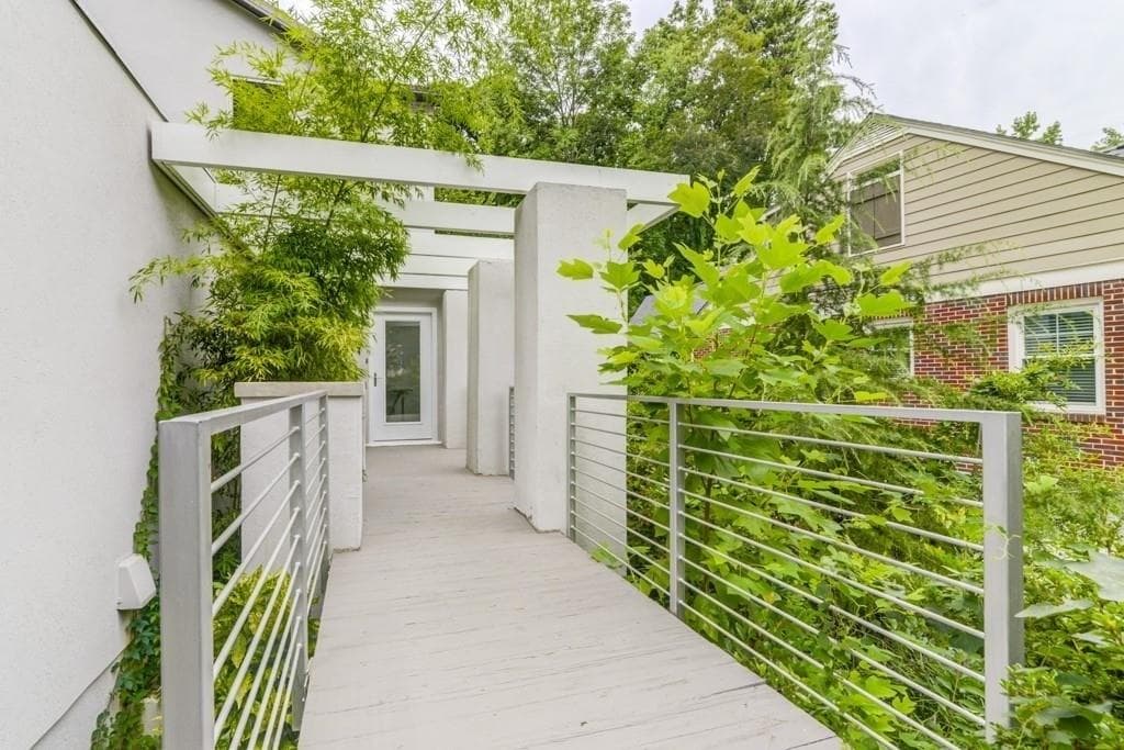 3 bedroom, 2,716 sq ft single family residence sold at 1448 Wessyngton Road, Atlanta, GA 30306