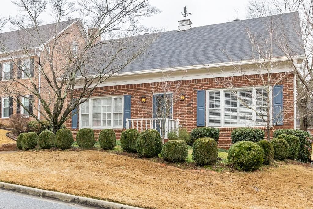 3 bedroom, 2,072 sq ft single family residence sold at 3213 Henderson Walk, Atlanta, GA 30340