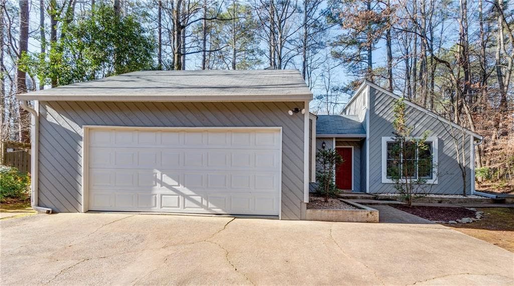 2041 Kramer Way, Marietta, GA 30062 — most recent listing photo