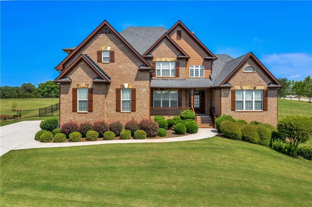 6 bedroom single family residence sold at 415 Delaperriere Loop, Jefferson, GA 30549