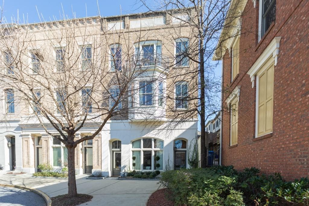 3 bedroom, 2,480 sq ft townhouse sold at 500 Brasfield Square, Atlanta, GA 30316