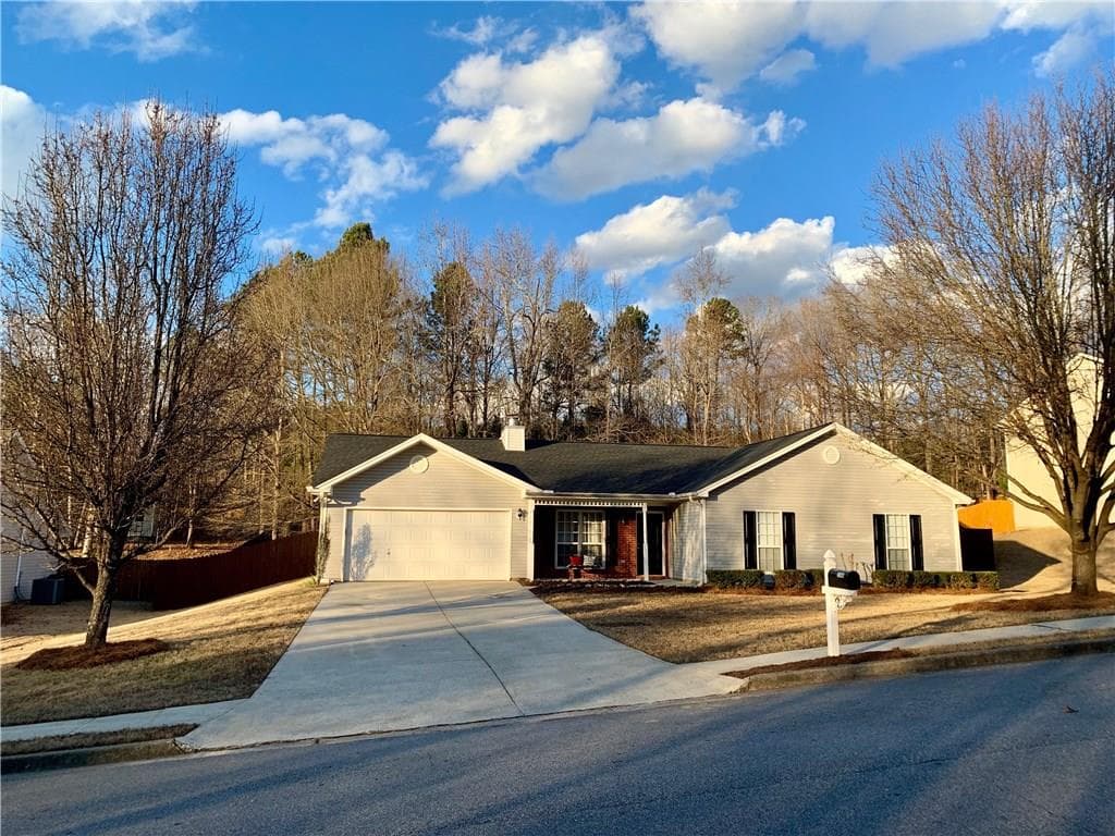 3 bedroom, 1,725 sq ft single family residence sold at 2566 Briar Valley Way, Dacula, GA 30019