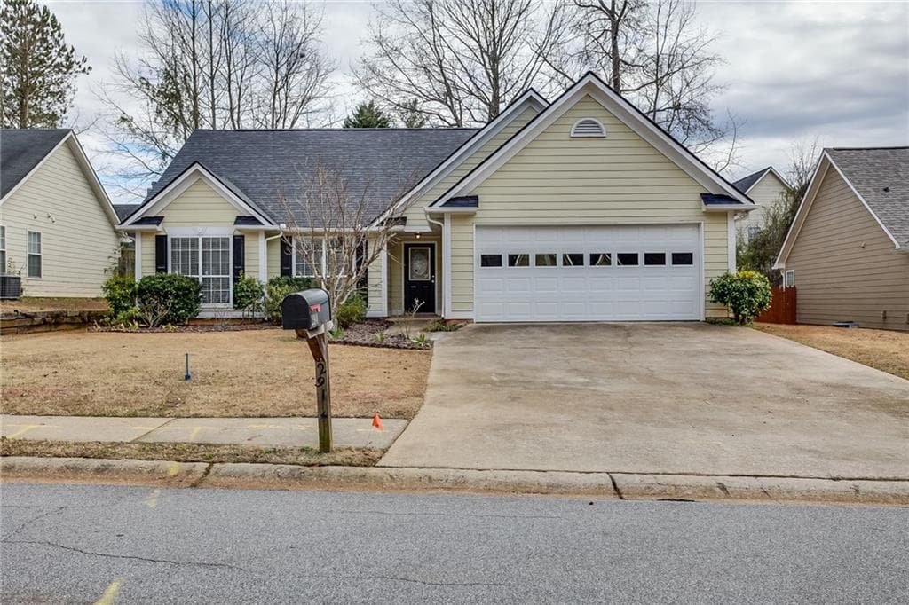 3 bedroom, 2 bathroom, 1,443 sq ft single family residence sold at 2914 Arendel Drive, Lawrenceville, GA 30044