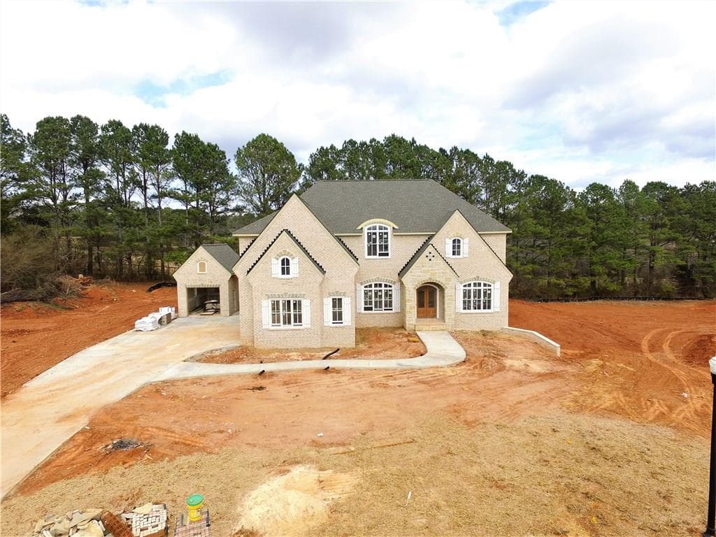5 bedroom single family residence sold at 12615 Water's Edge Drive, Milton, GA 30004