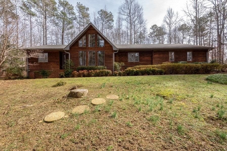 3 bedroom, 3 bathroom, 2,384 sq ft single family residence sold at 75 Brandywine Trail, Alpharetta, GA 30005