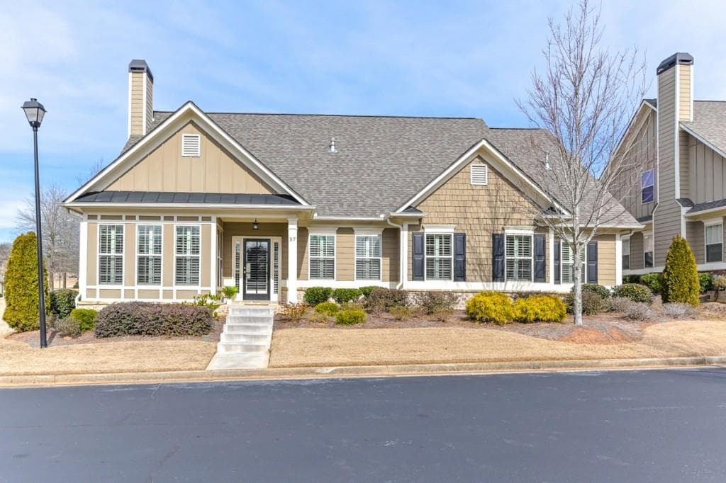 3 bedroom, 2 bathroom single family residence sold at 625 Aunt Lucy Lane, Smyrna, GA 30082