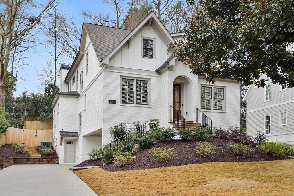 6 bedroom, 5 bathroom, 4,479 sq ft single family residence sold at 1207 Beech Valley Road, Atlanta, GA 30306